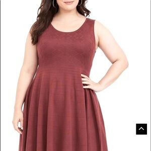 Torrid burgundy sleeveless sweater dress very flattering 🥰